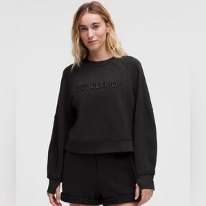 NWT Lululemon Scuba Oversized Pullover Crewneck Sweater Wordmark Black Size XS/S